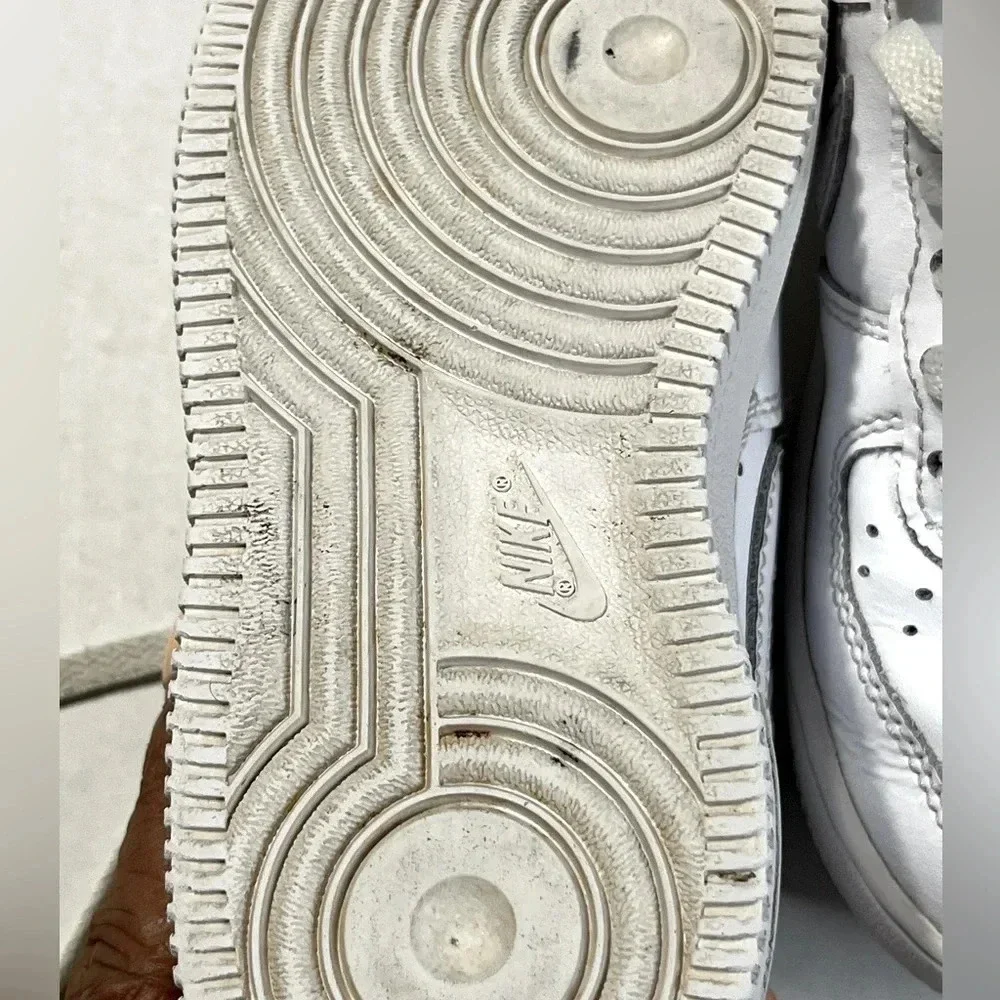 Nike Air Force 1 LE (PS) size 11C white preschool kid tennis shoes used - Picture 13 of 13